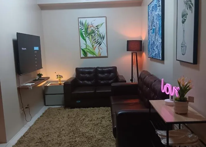 2 Bedroom Condotel At Newport City, Beside Naia T3 *
